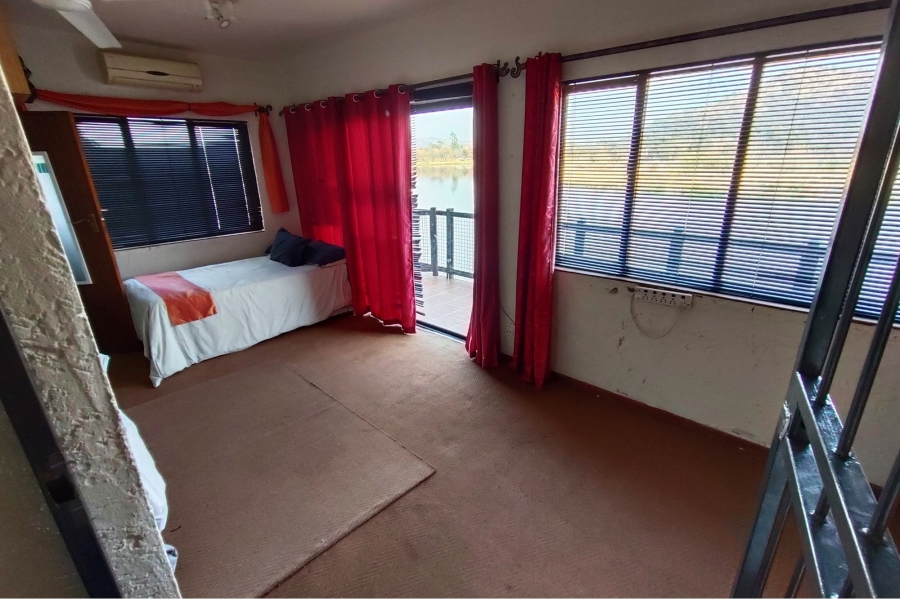 3 Bedroom Property for Sale in Ile du Lac North West